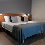 Hotel & Carlos Desde 1996