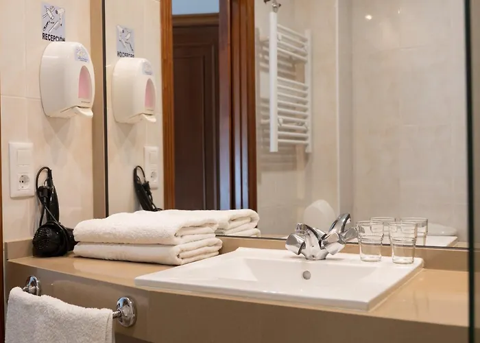 Hotel & Spa Carlos Desde 1996 Otel Melide